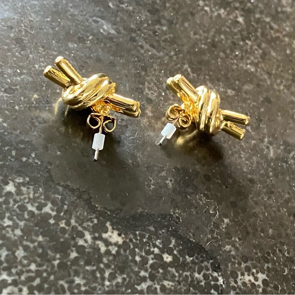 🌹HOST PICK🌹 NWT Madewell Knotted Medium Stud Earrings - Picture 6 of 10